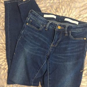Low rise jeans